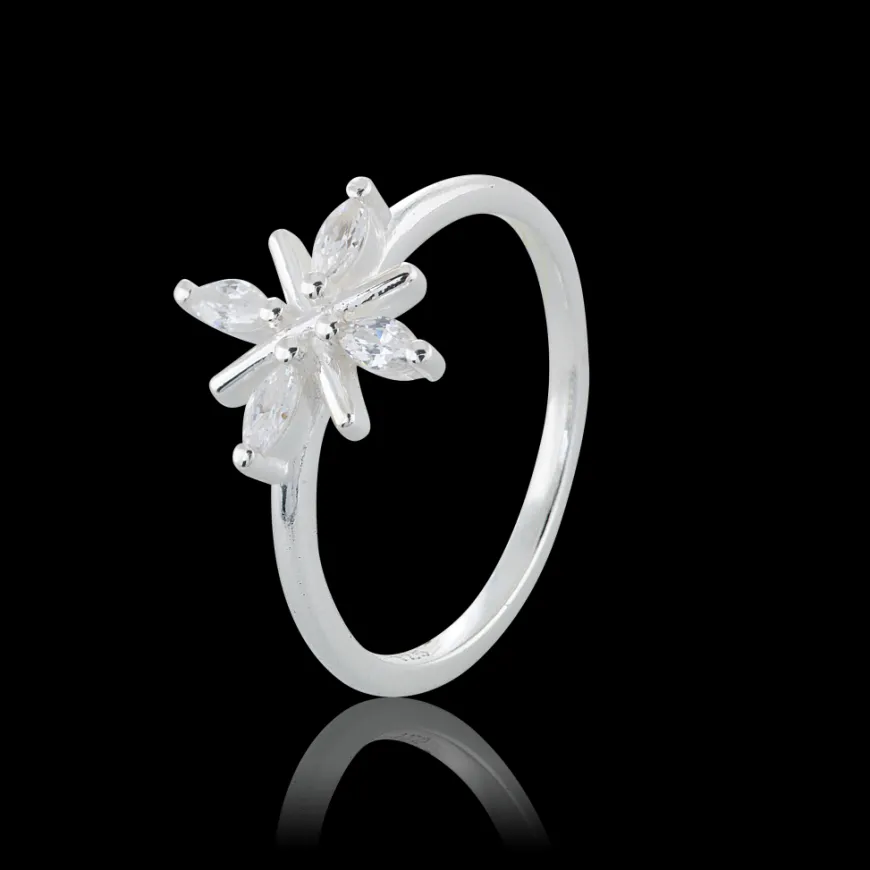 snowflake_ring_1-1.webp Snowflake Ring